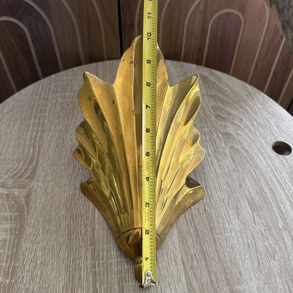 Vintage Art Deco Brass Leaf Design Wall Mount Planter Pocket Holder